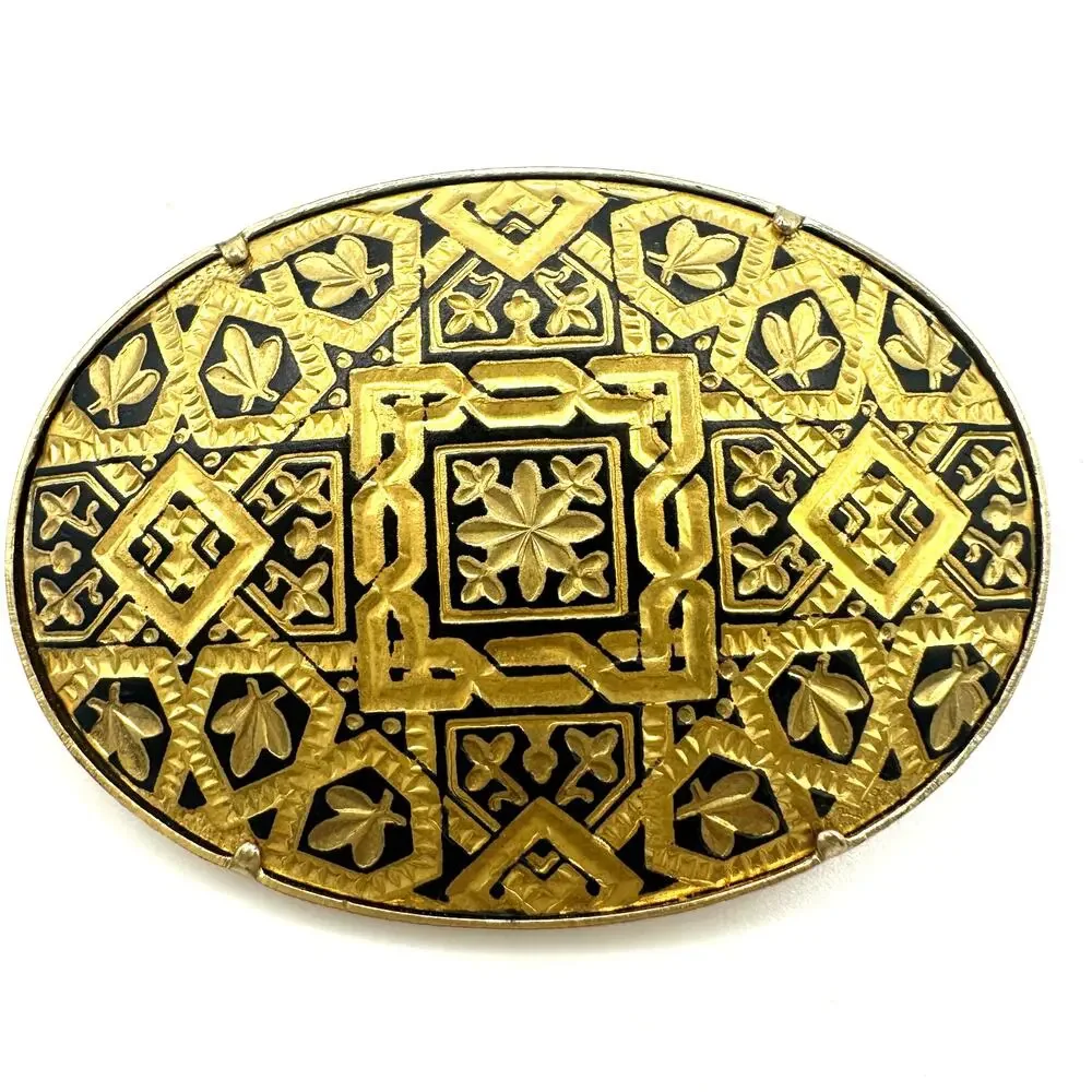 Vintage Japanese Damascene gold plated inlay black etched oval brooch pin